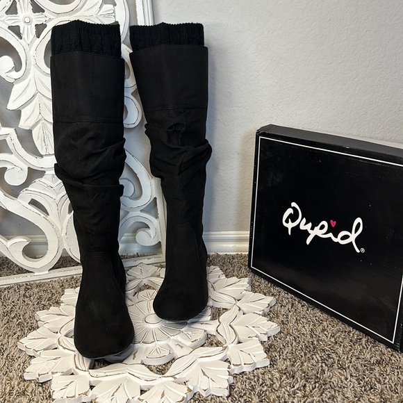 ✨ MYSTERY SHOE BOX ✨ mixed sizes, PERFECT FOR RESALE OR GIFTING for holidays ✨ - Picture 13 of 16